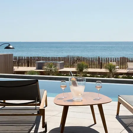 Konukevi Villa Miramar - Suite Vue Mer